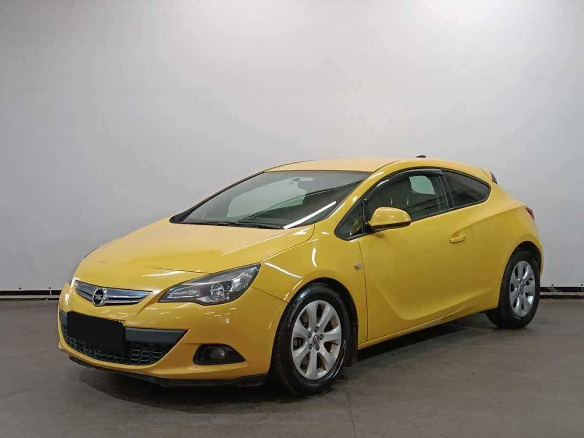 Opel Astra б/у, 2013, Механическая. Фото: #0