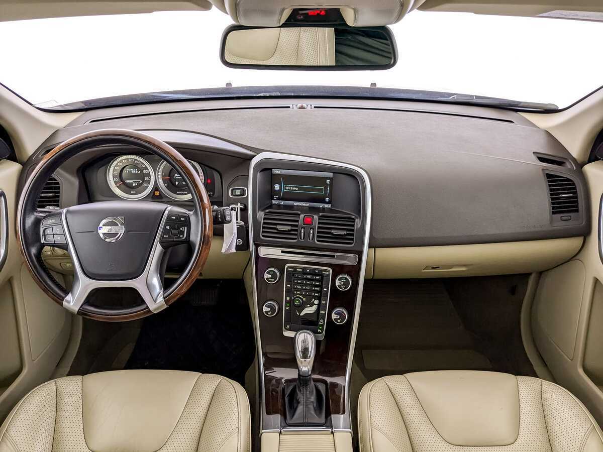 Volvo XC60 б/у, 2013, Автоматическая. Фото: #13