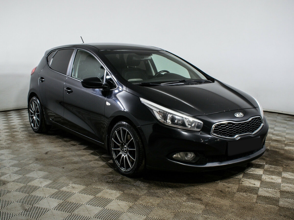 Kia Ceed б/у, 2014, Автоматическая. Фото: #2