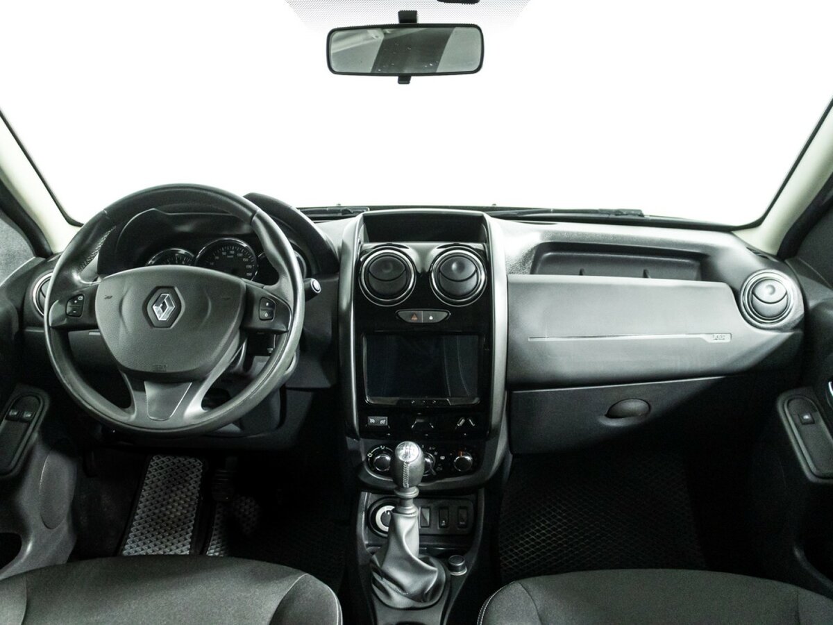 Renault Duster б/у, 2018, Механическая. Фото: #12