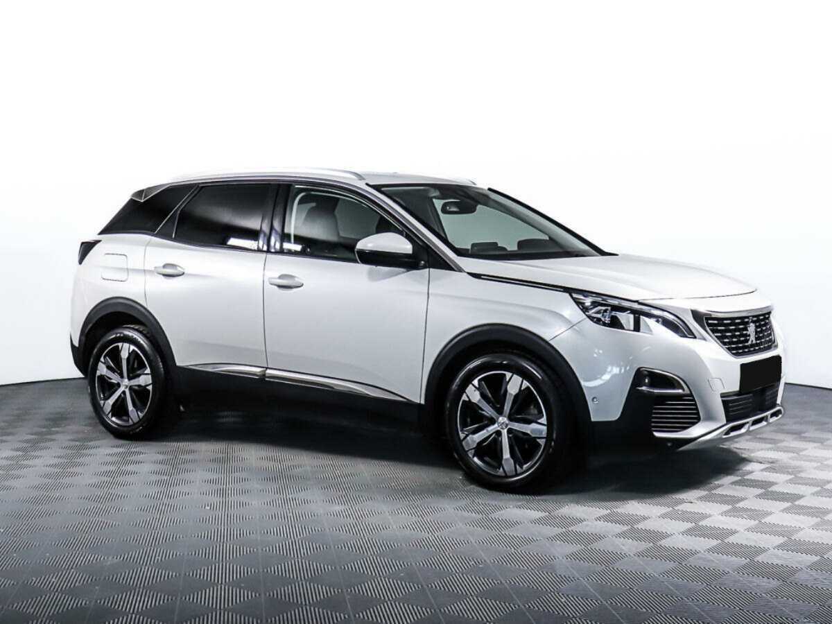 Peugeot 3008 б/у, 2017, Автоматическая. Фото: #2