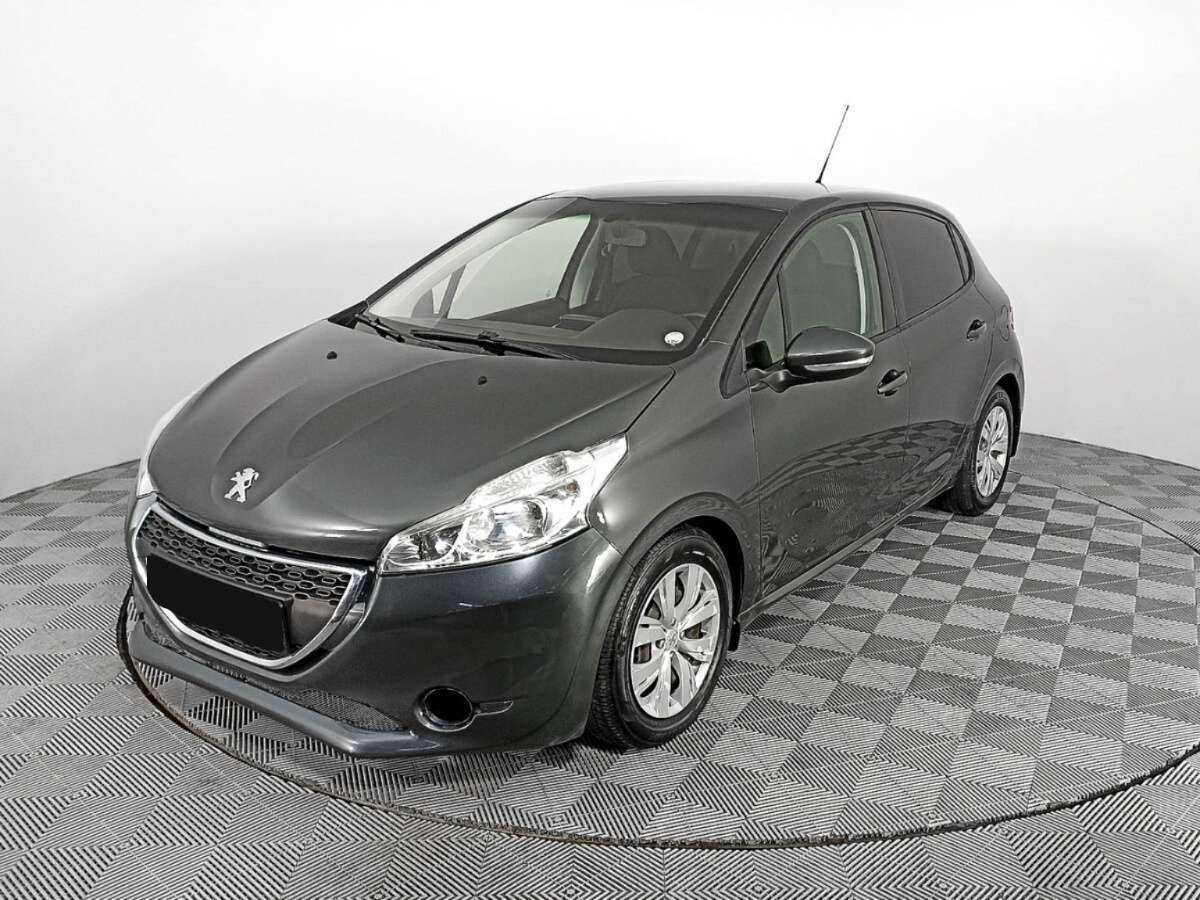 Peugeot 208 б/у, 2013, Автоматическая. Посмотреть фото
