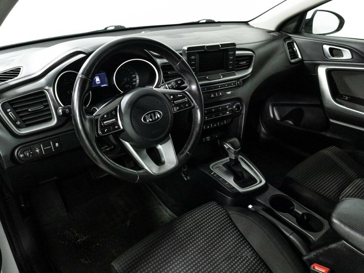 Kia Ceed б/у, 2019, Автоматическая. Фото: #10