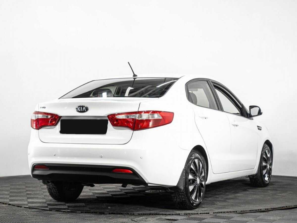 Kia Rio б/у, 2013, Автоматическая. Фото: #3