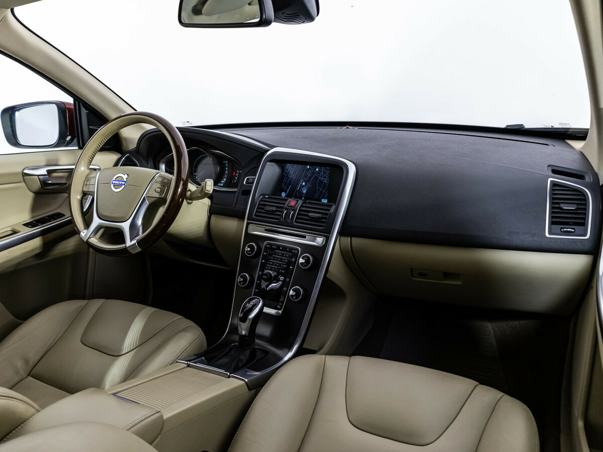 Volvo XC60 б/у, 2014, Автоматическая. Фото: #6