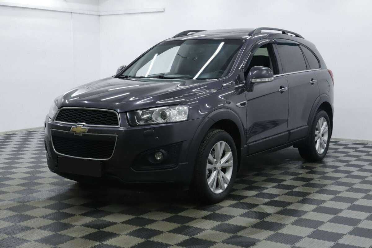 Chevrolet Captiva б/у, 2015, Автоматическая. Фото: #0