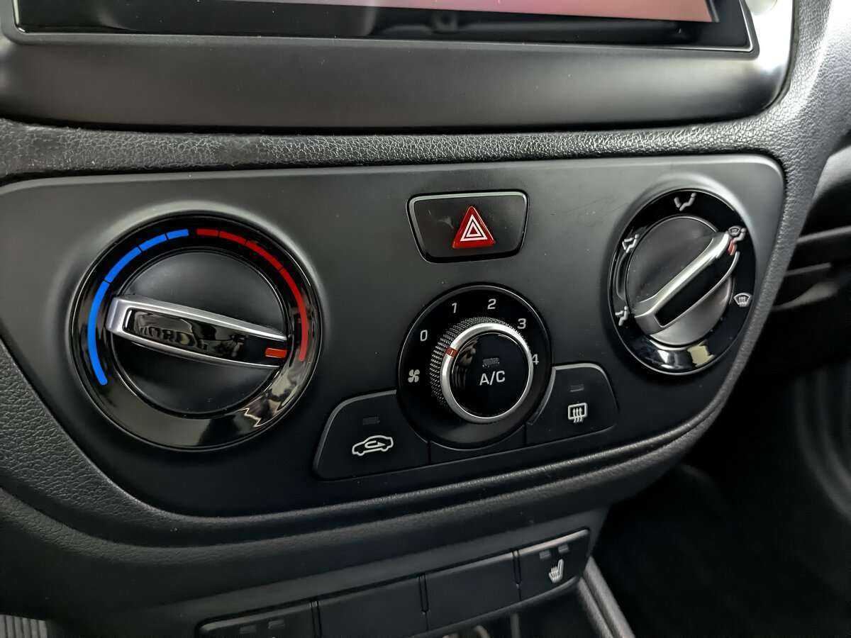 Hyundai Solaris б/у, 2021, Автоматическая. Фото: #20