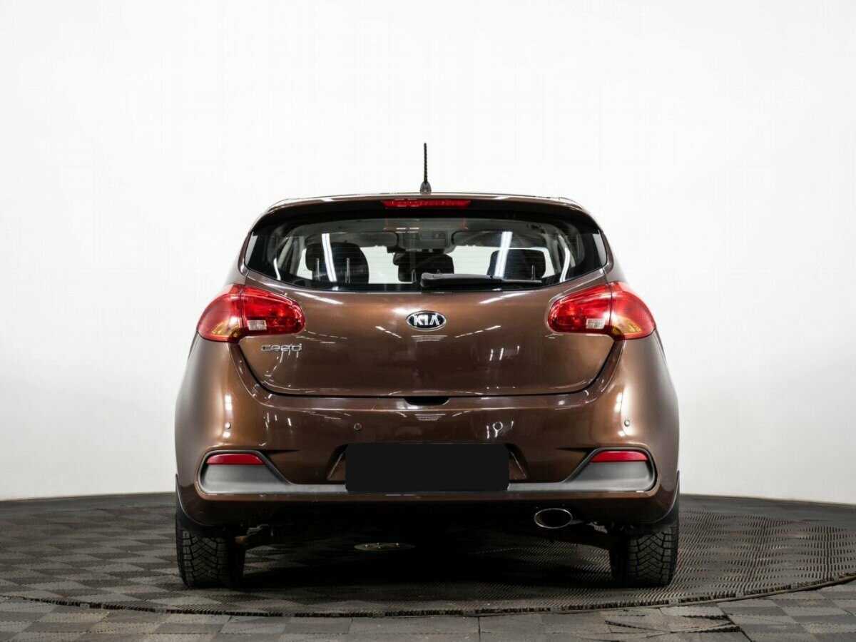 Kia Ceed б/у, 2014, Автоматическая. Фото: #4