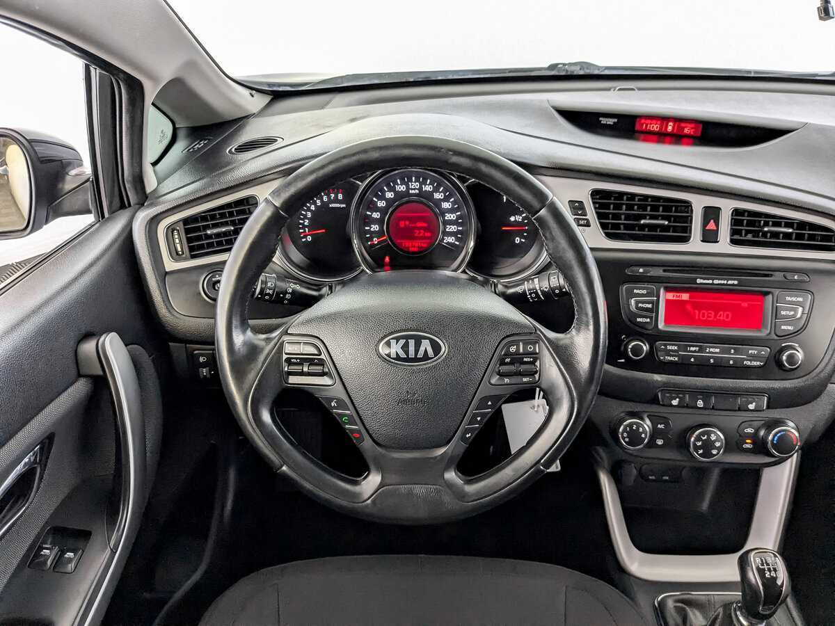 Kia Ceed б/у, 2014, Механическая. Фото: #20