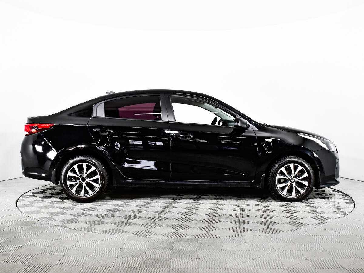 Kia Rio б/у, 2017, Автоматическая. Фото: #3