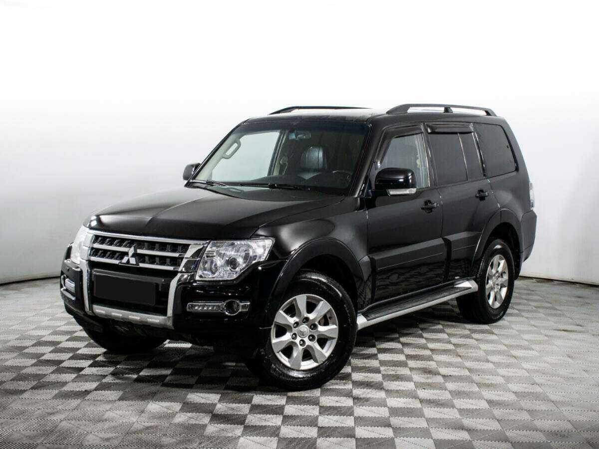 Mitsubishi Pajero б/у, 2015, Автоматическая. Посмотреть фото