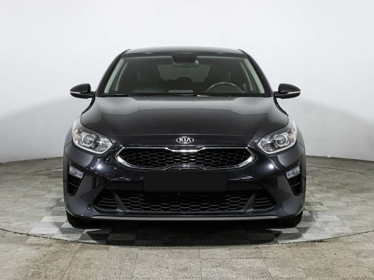 Kia Ceed б/у, 2019, Автоматическая. Фото: #1