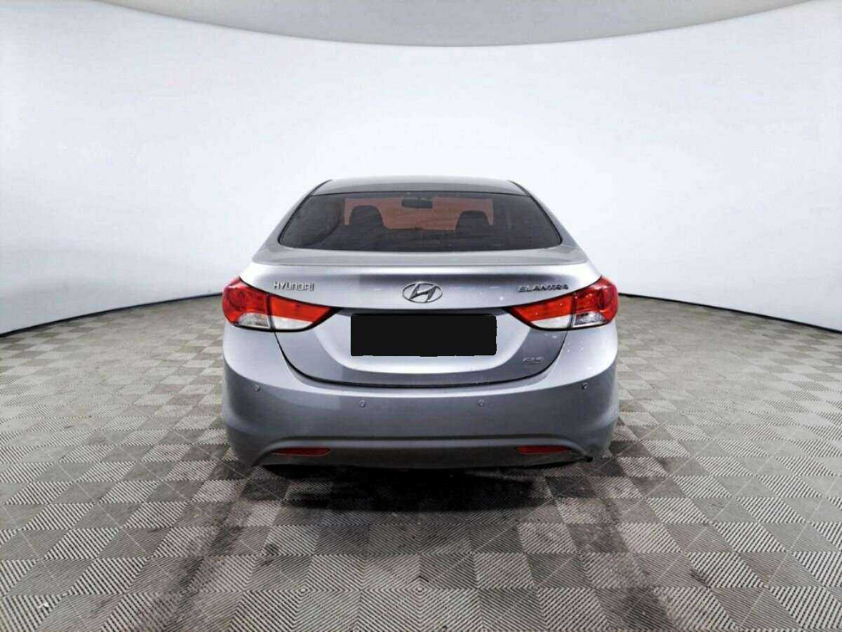 Hyundai Elantra б/у, 2013, Автоматическая. Фото: #5