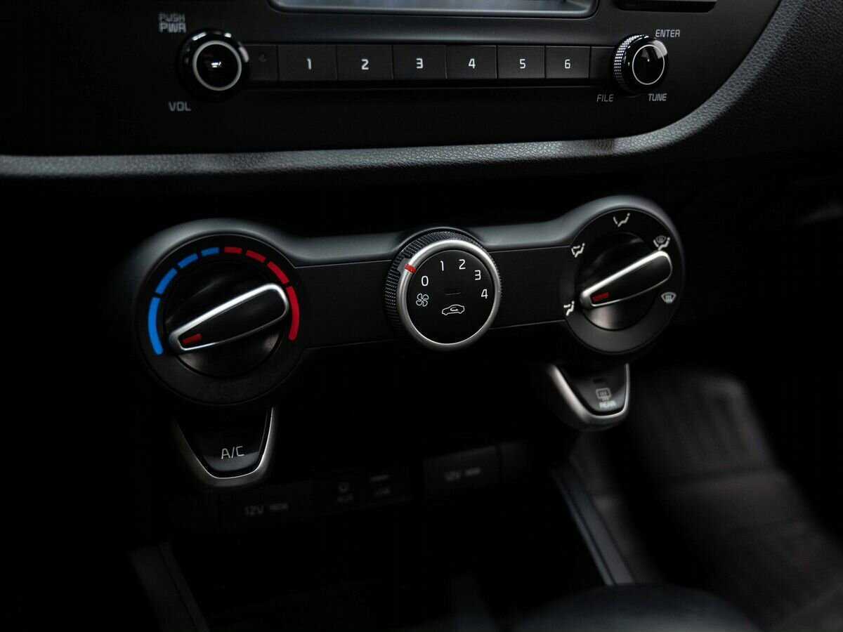 Kia Rio б/у, 2018, Автоматическая. Фото: #19