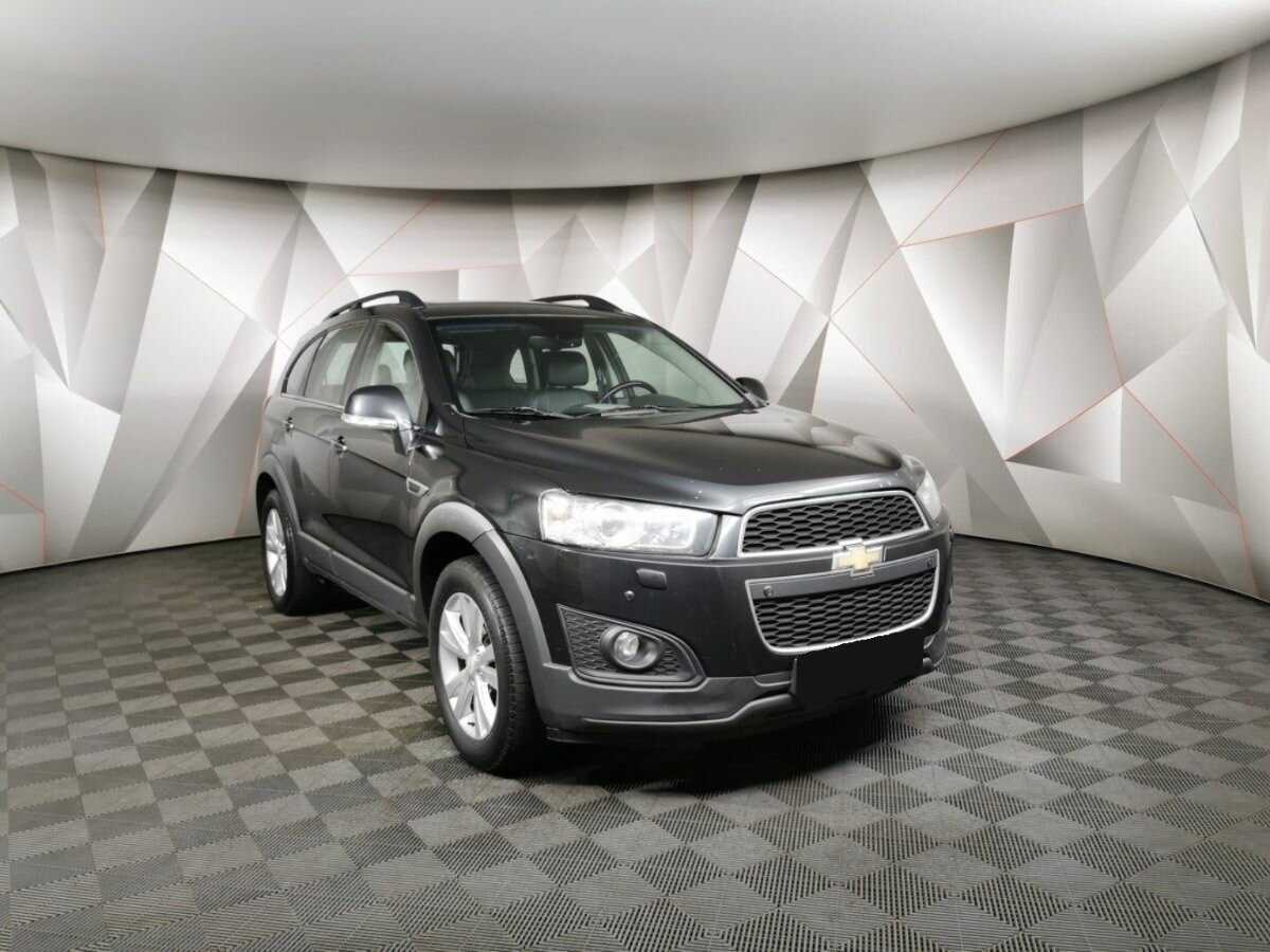 Chevrolet Captiva б/у, 2013, Автоматическая. Фото: #2