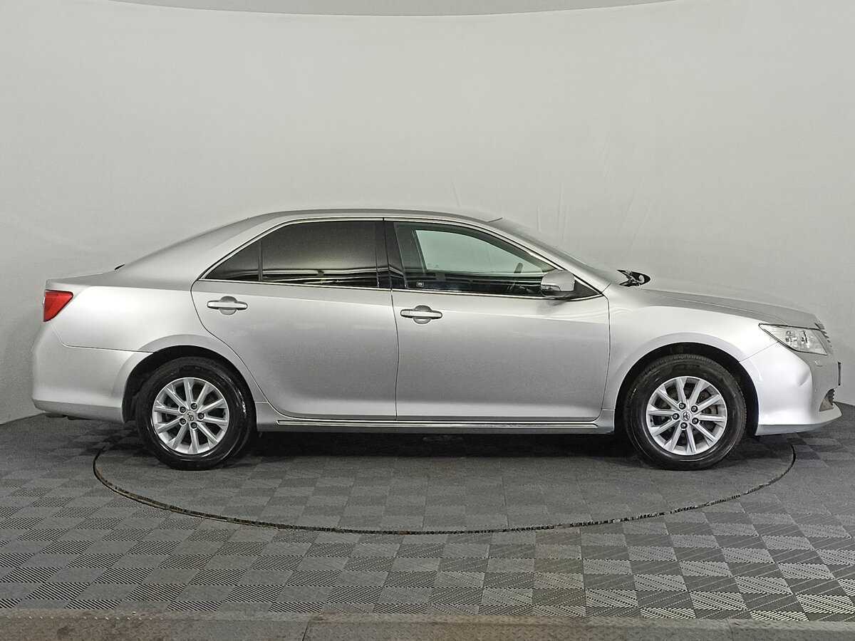 Toyota Camry б/у, 2013, Автоматическая. Фото: #3