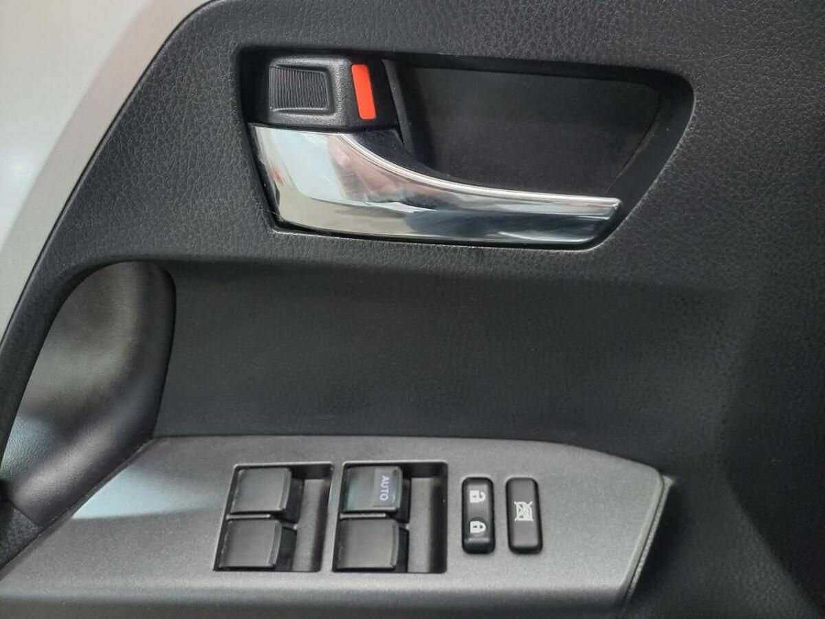 Toyota RAV4 б/у, 2018, Автоматическая. Фото: #14