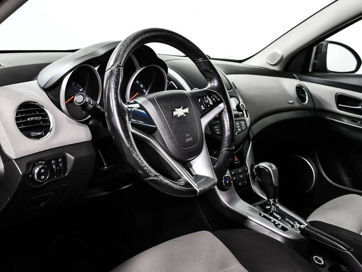 Chevrolet Cruze б/у, 2013, Автоматическая. Фото: #11