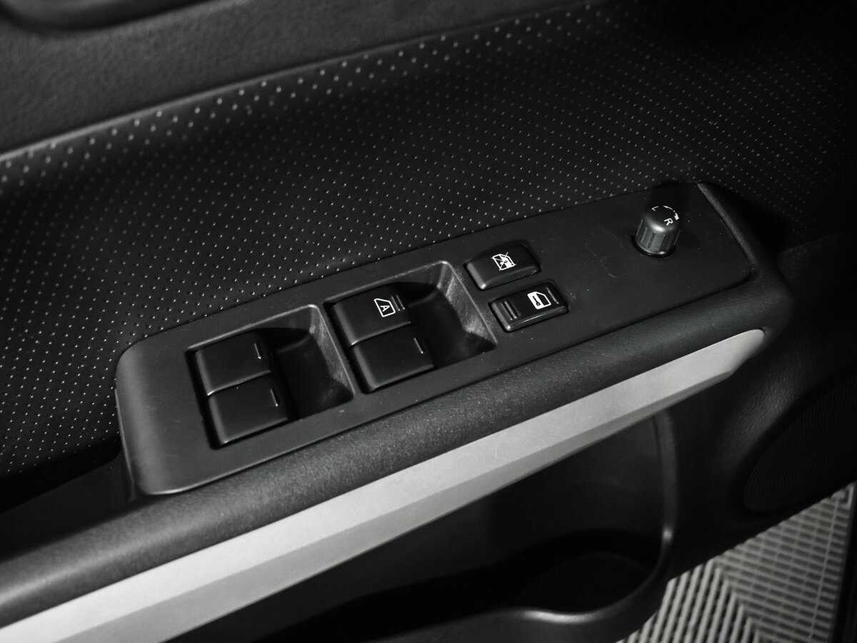 Nissan X-Trail б/у, 2013, Механическая. Фото: #14