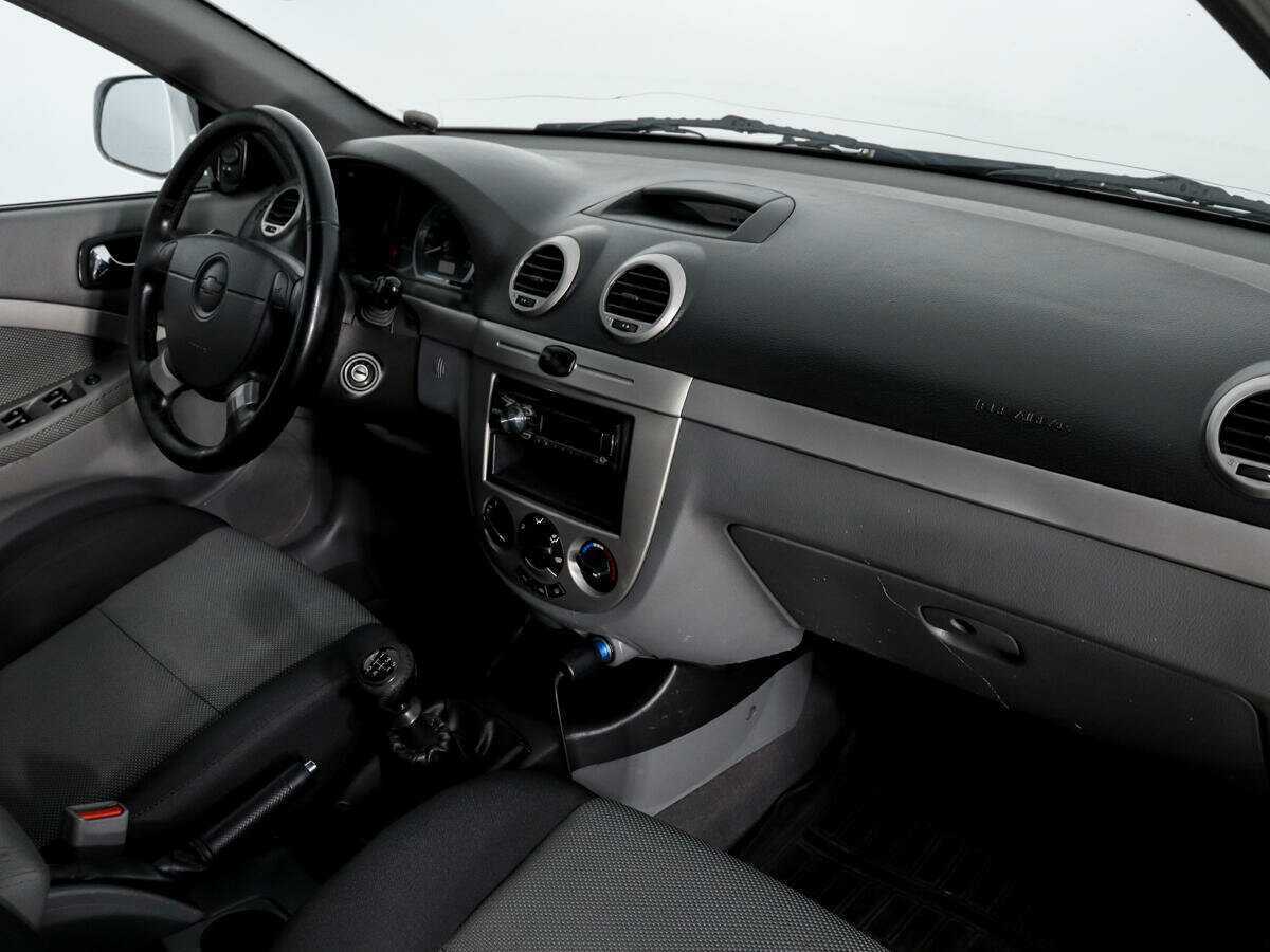 Chevrolet Lacetti б/у, 2012, Механическая. Фото: #10