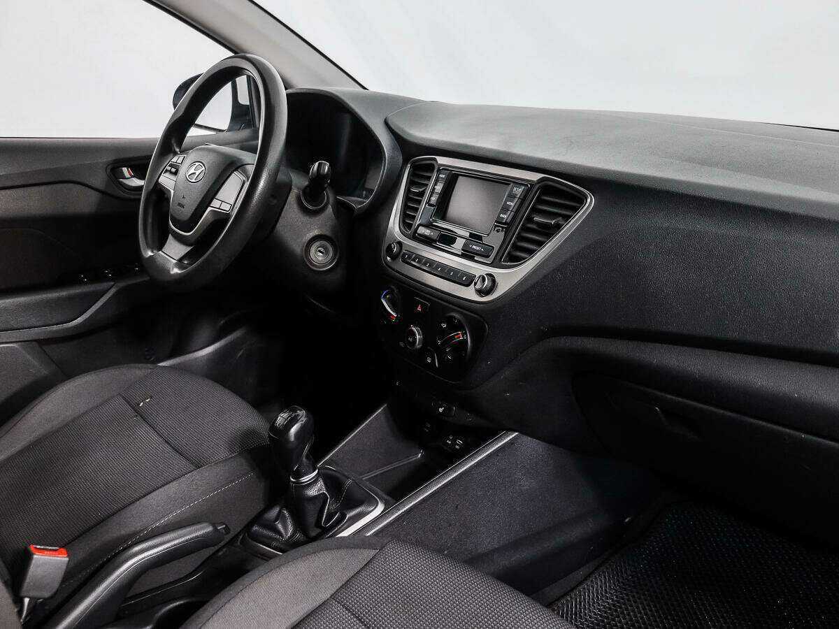 Hyundai Solaris б/у, 2019, Механическая. Фото: #10