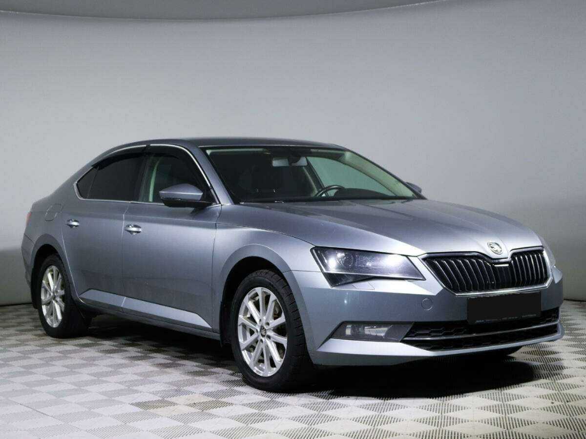 Skoda Superb б/у, 2015, Роботизированная. Фото: #2