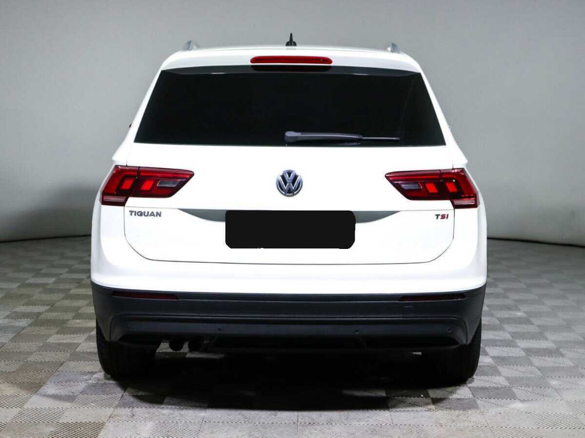Volkswagen Tiguan б/у, 2017, Роботизированная. Фото: #4