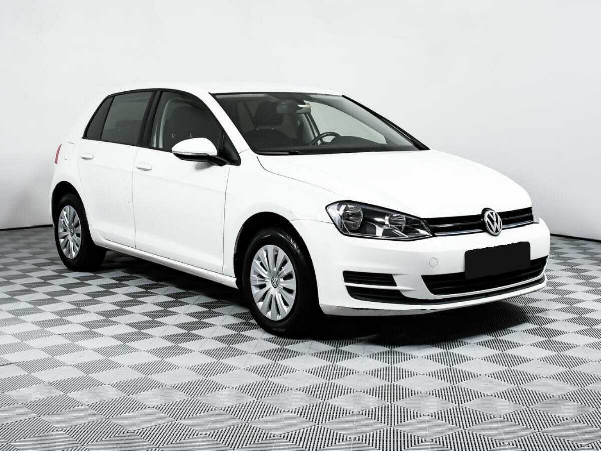 Volkswagen Golf б/у, 2015, Автоматическая. Фото: #2