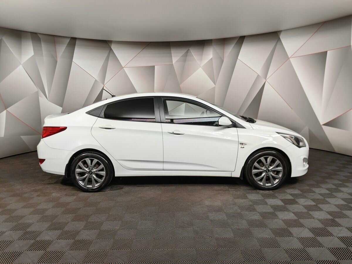 Hyundai Solaris б/у, 2014, Автоматическая. Фото: #5