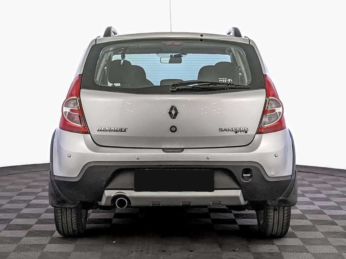 Renault Sandero б/у, 2013, Автоматическая. Фото: #4