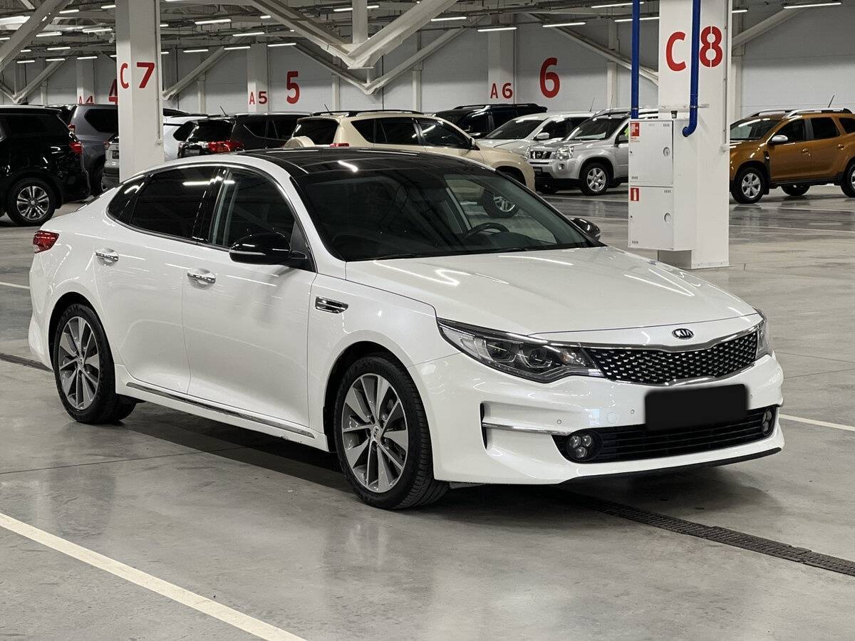 Kia K5 б/у, 2017, Автоматическая. Фото: #2
