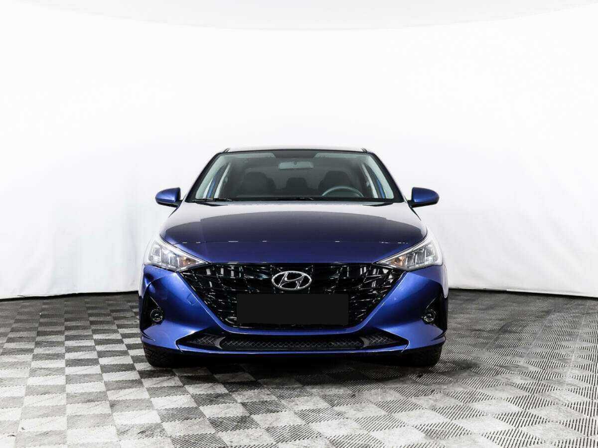 Hyundai Solaris б/у, 2022, Автоматическая. Фото: #1