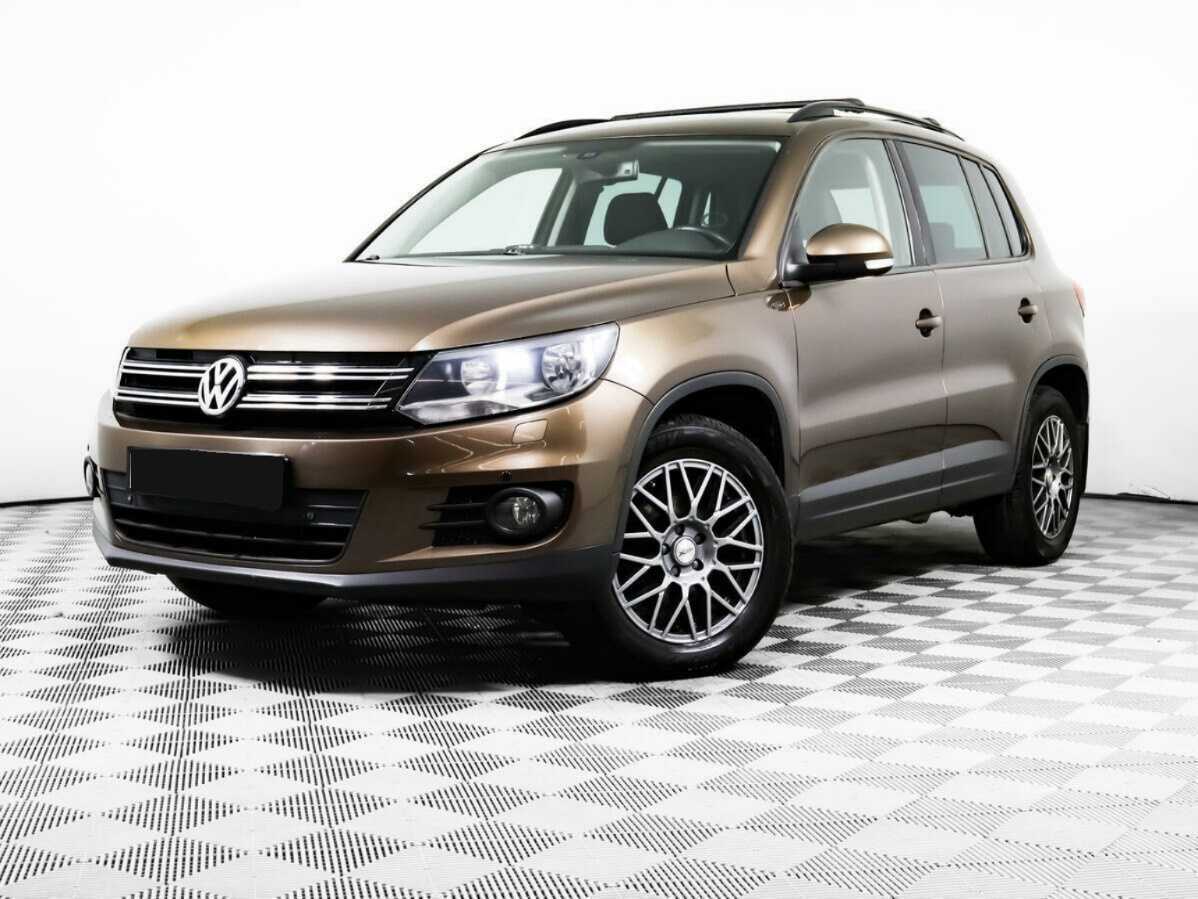 Volkswagen Tiguan б/у, 2015, Механическая. Фото: #0