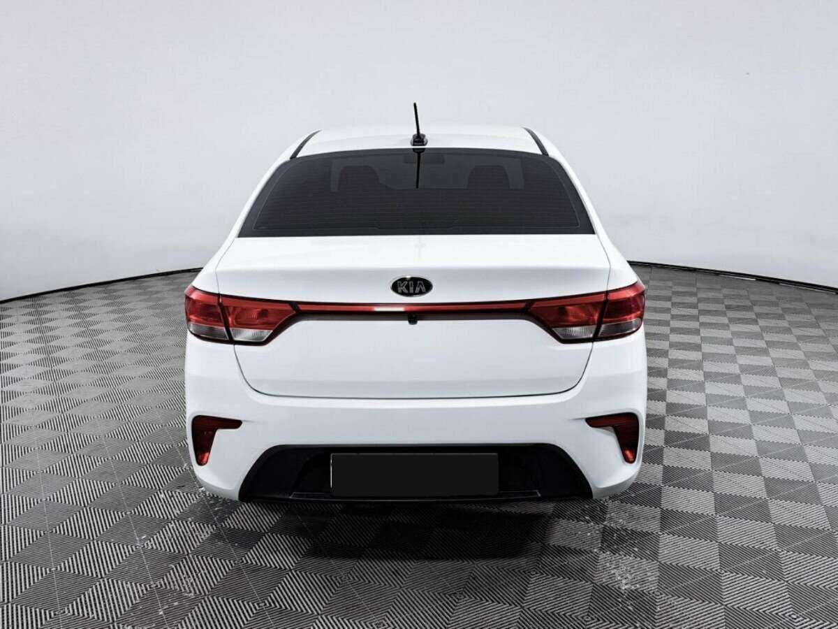 Kia Rio б/у, 2017, Автоматическая. Фото: #5