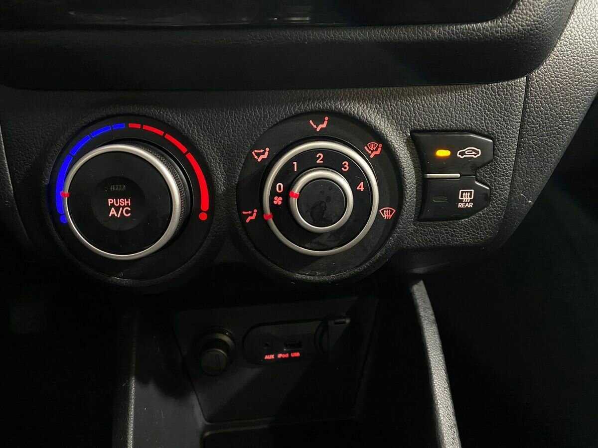 Kia Rio б/у, 2014, Механическая. Фото: #14