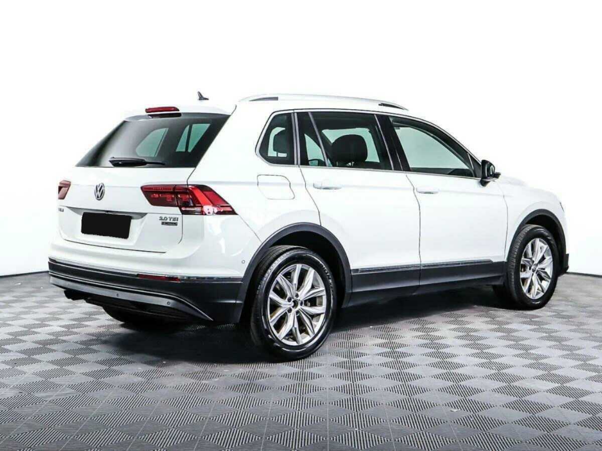 Volkswagen Tiguan б/у, 2017, Роботизированная. Фото: #3