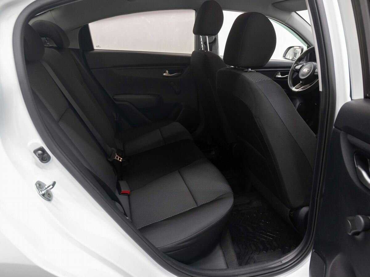 Kia Rio б/у, 2021, Автоматическая. Фото: #11