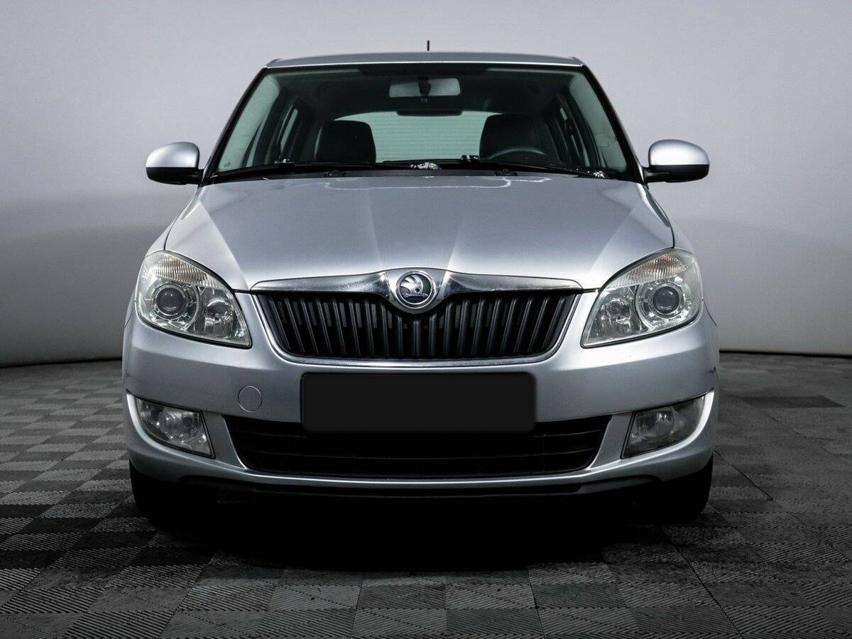 Skoda Fabia б/у, 2014, Автоматическая. Фото: #1