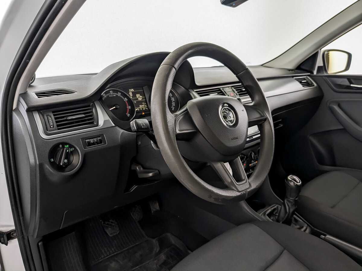 Skoda Rapid б/у, 2019, Механическая. Фото: #15