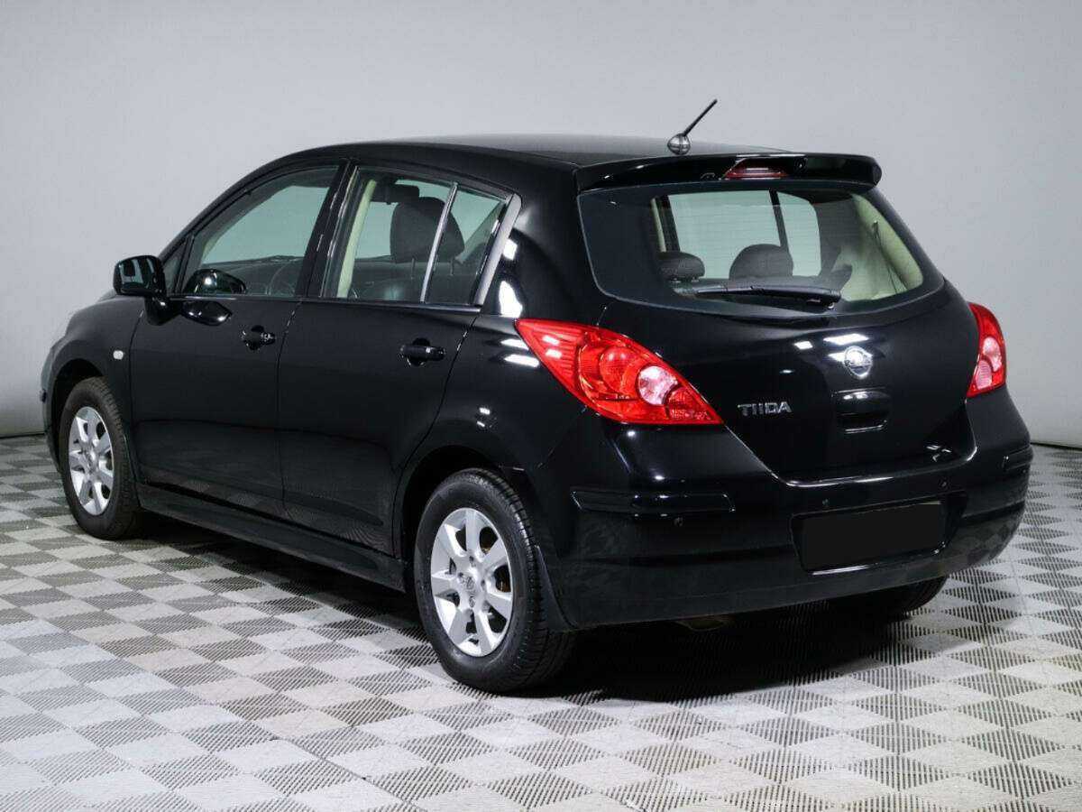 Nissan Tiida б/у, 2012, Автоматическая. Фото: #6