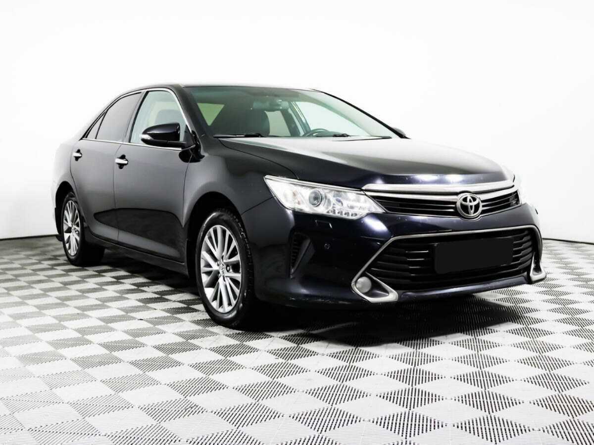 Toyota Camry б/у, 2015, Автоматическая. Фото: #2