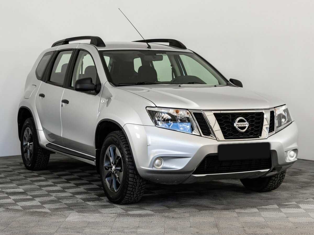Nissan Terrano б/у, 2014, Автоматическая. Фото: #2
