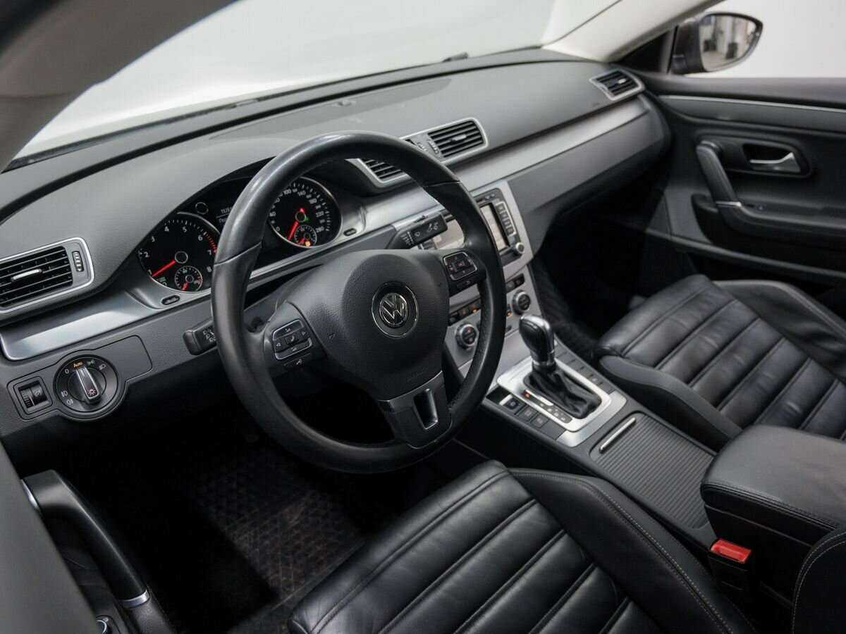 Volkswagen Passat CC б/у, 2012, Роботизированная. Фото: #12