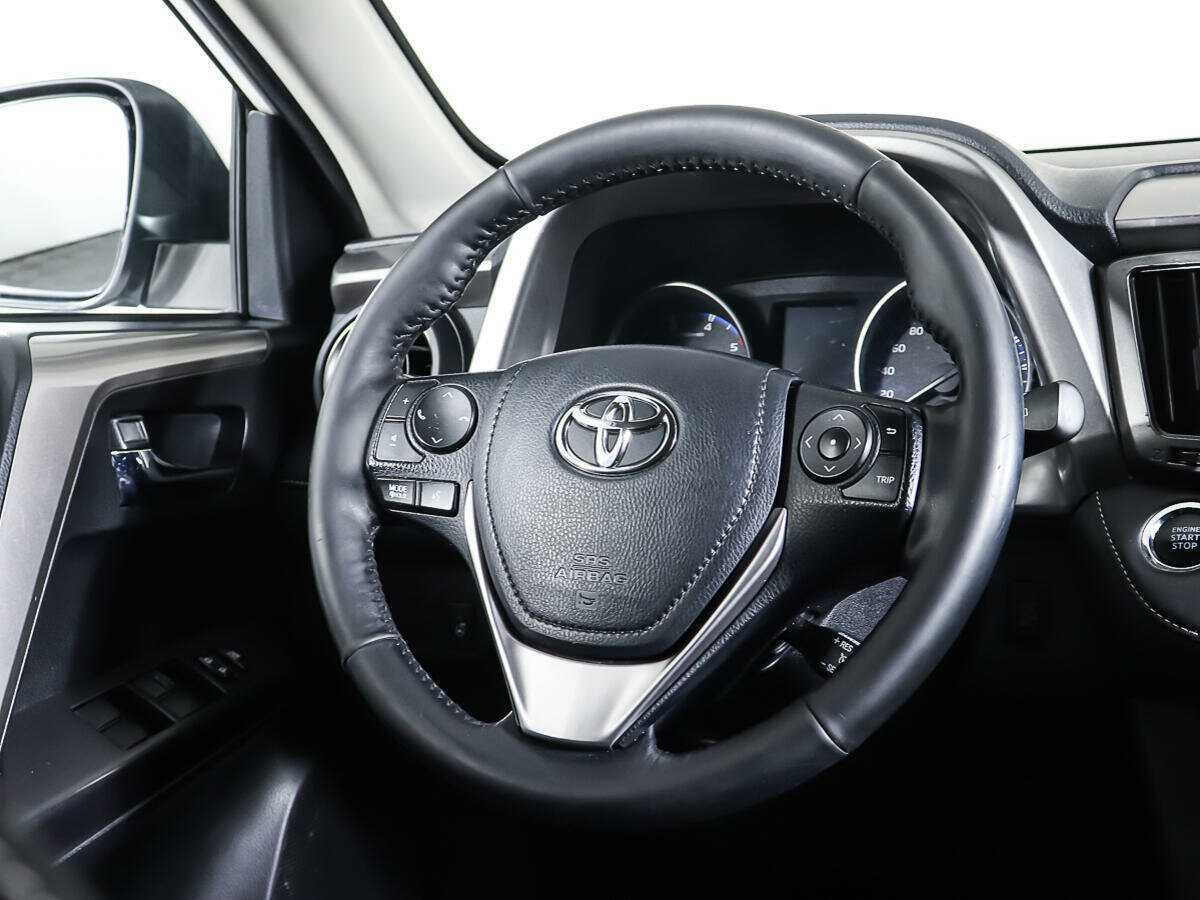 Toyota RAV4 б/у, 2017, Автоматическая. Фото: #14