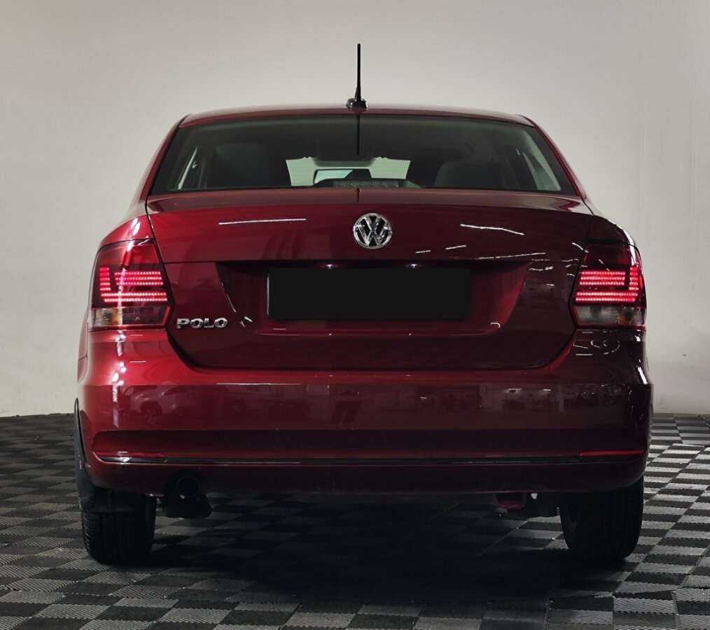 Volkswagen Polo б/у, 2018, Автоматическая. Фото: #3