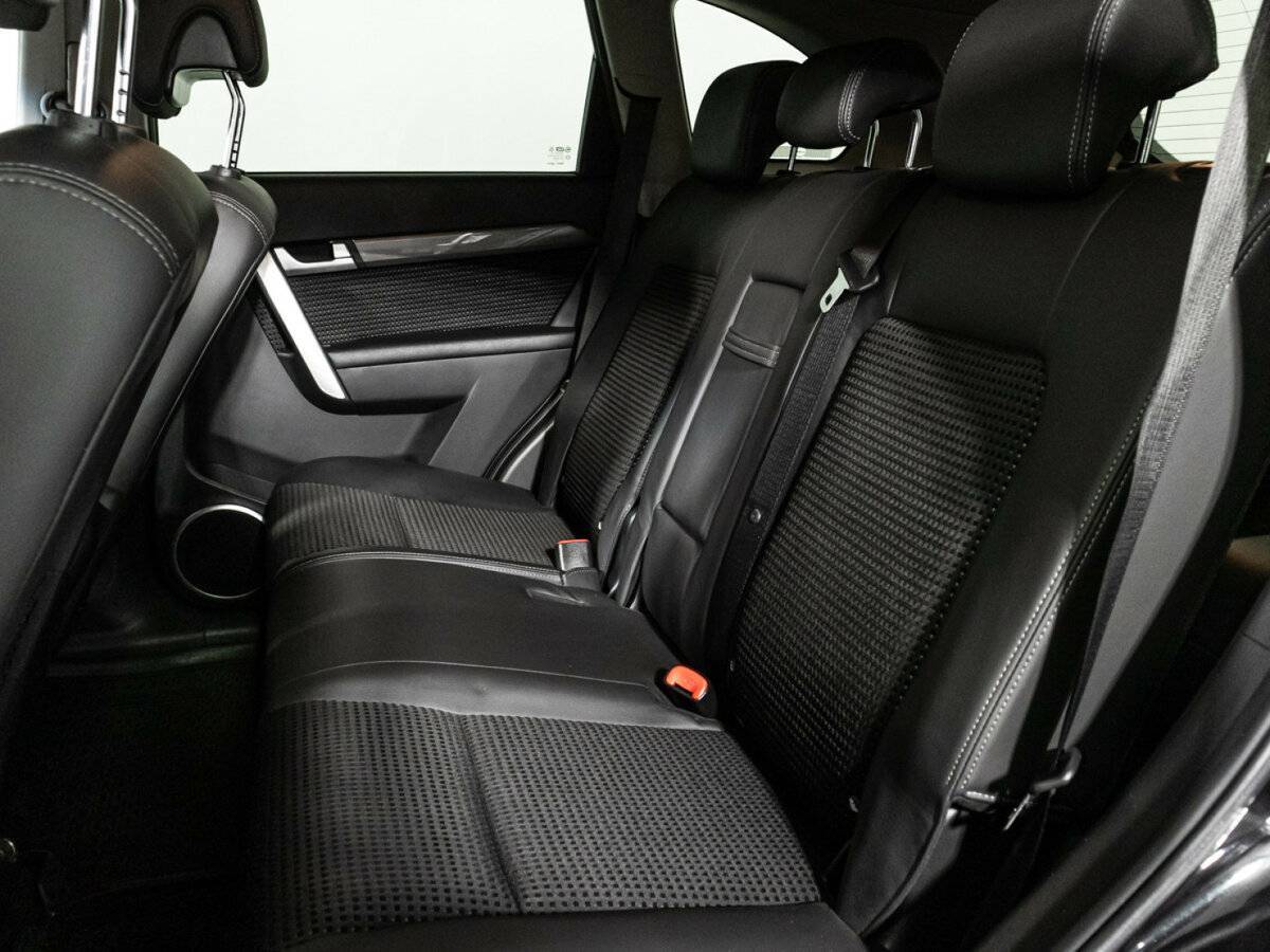 Chevrolet Captiva б/у, 2013, Автоматическая. Фото: #9