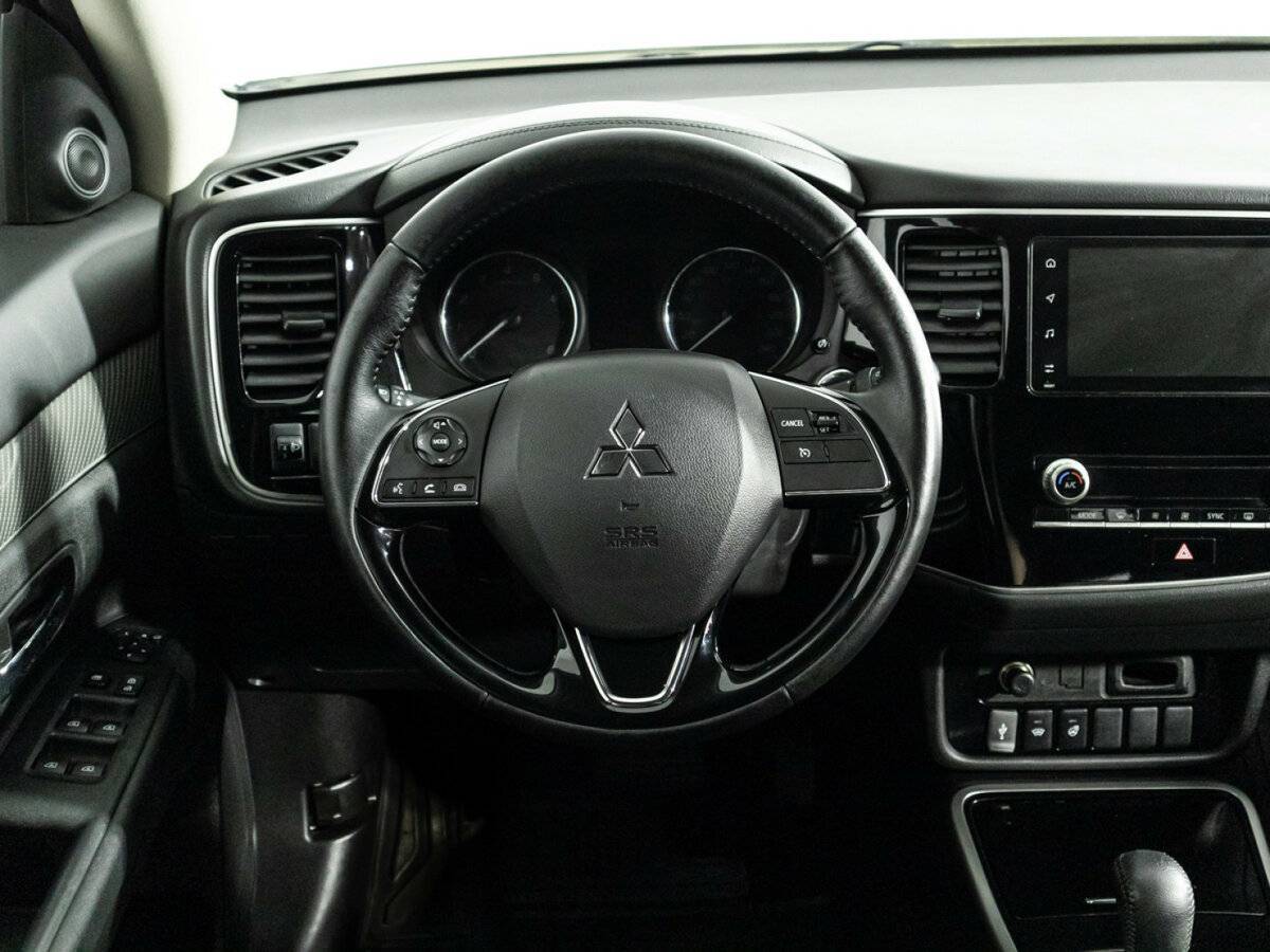 Mitsubishi Outlander б/у, 2020, Вариатор. Фото: #20