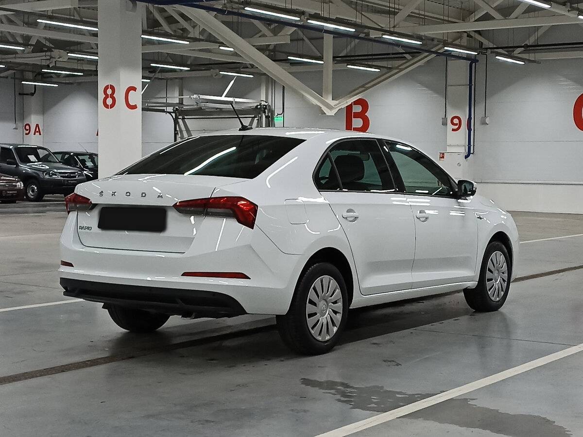 Skoda Rapid б/у, 2021, Автоматическая. Фото: #4