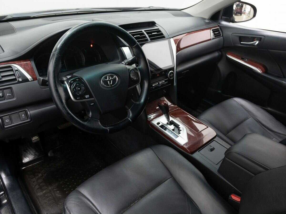 Toyota Camry б/у, 2012, Автоматическая. Фото: #6