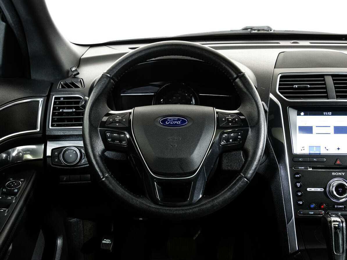 Ford Explorer б/у, 2017, Автоматическая. Фото: #9